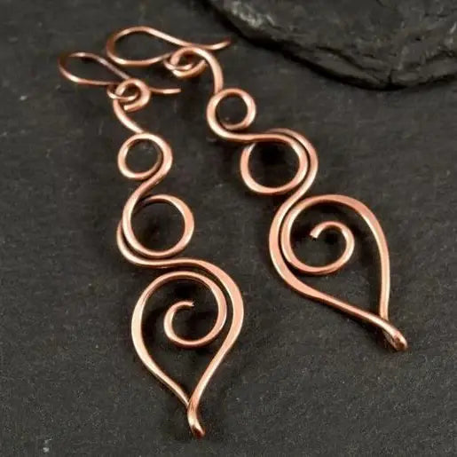 Vintage dangling hollow bronze earrings