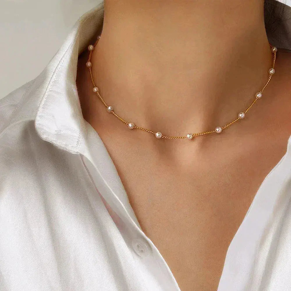 Gold Pearl Necklace J162