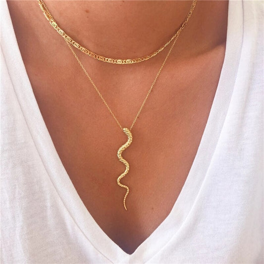 Necklace with snake pendant made of sterling silver