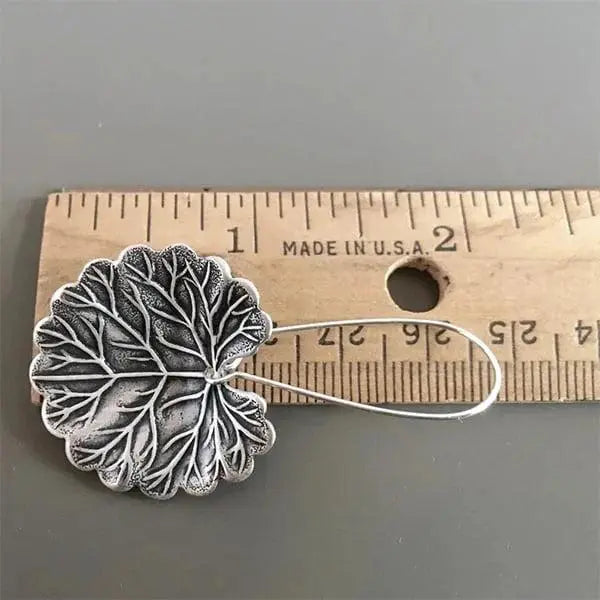 Leaf silver earrings