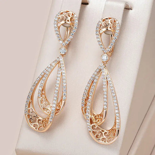 Gold-plated elegant earrings
