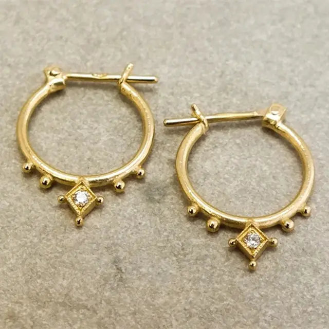 Golden Vintage Earrings with Crystals